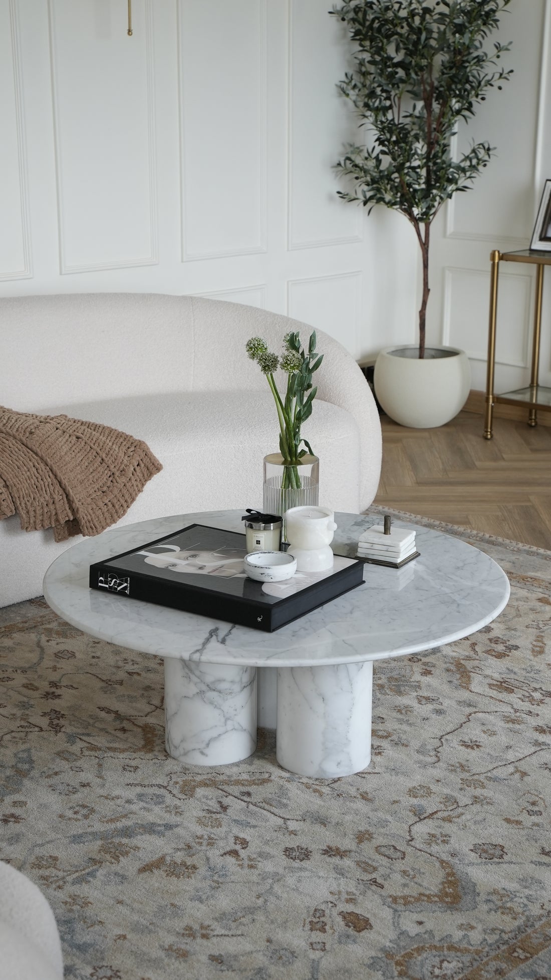 Tissu Coffee Table in White Arabescato