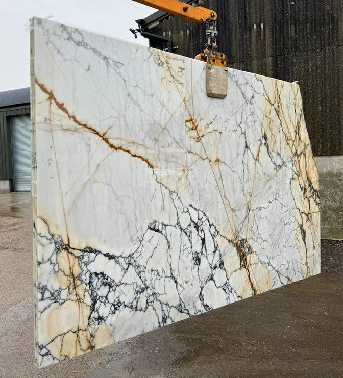 Calacatta Ponazzo Extra Honed
